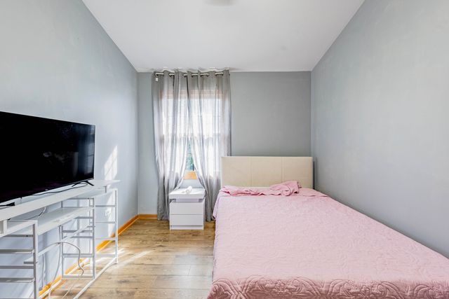 8810 W 83rd Place, Justice, IL 60458