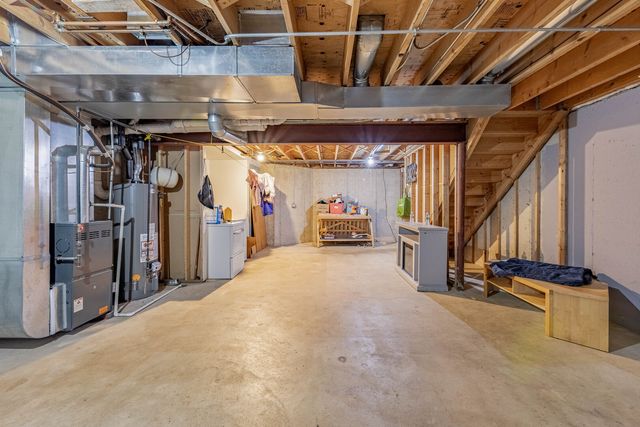 8810 W 83rd Place, Justice, IL 60458