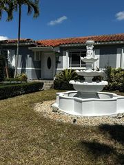 903 NE 111th Street 903, Biscayne Park, FL 33161