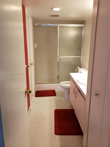 4170 Inverrary Dr 310, Lauderhill, FL 33319