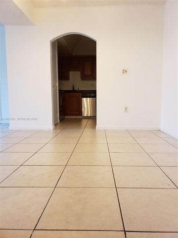 4170 Inverrary Dr 310, Lauderhill, FL 33319