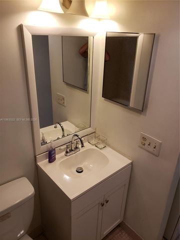 4170 Inverrary Dr 310, Lauderhill, FL 33319