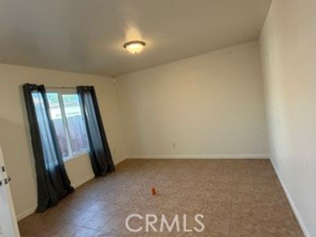7934 Midhurst Drive, Highland, CA 92346
