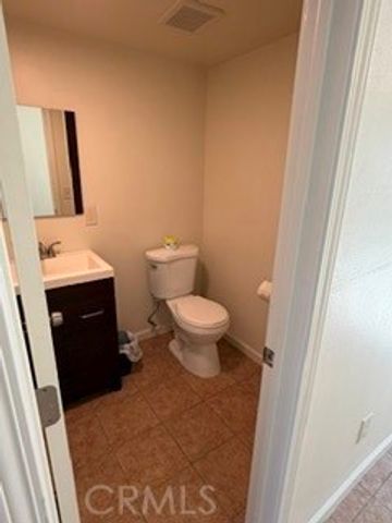 7934 Midhurst Drive, Highland, CA 92346