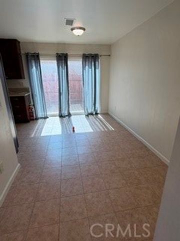 7934 Midhurst Drive, Highland, CA 92346