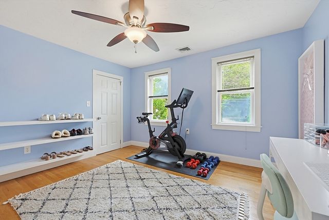 266 N Franklin St, Holbrook, MA 02343