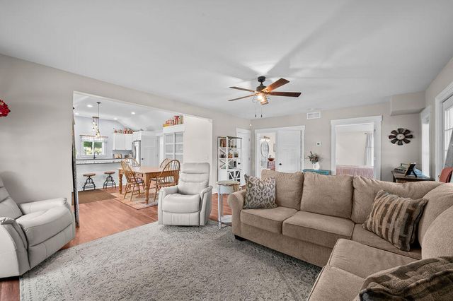 22679 52nd Street, Grand Junction, MI 49056