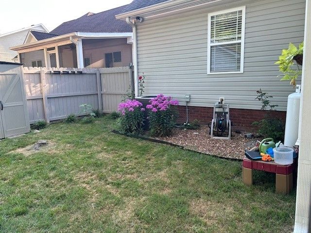 553 Parkvue Village Way, Clarksville, TN 37043