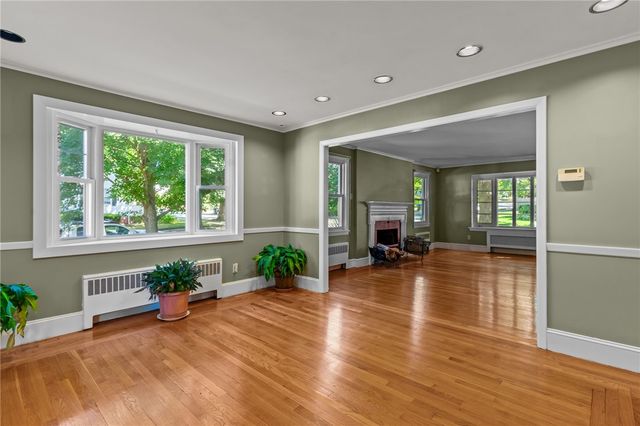 214 Rankin Avenue, Providence, RI 02908