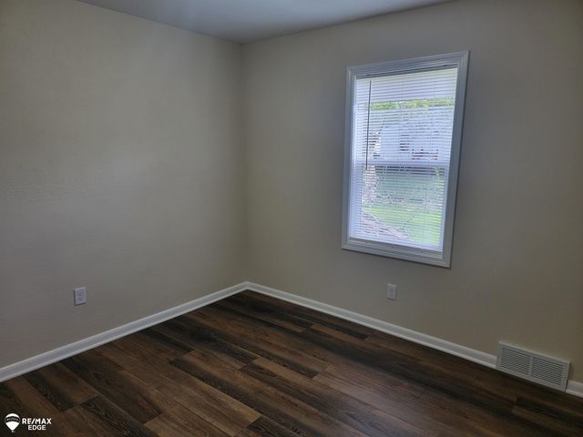 442 Beach Street, Mount Morris, MI 48458