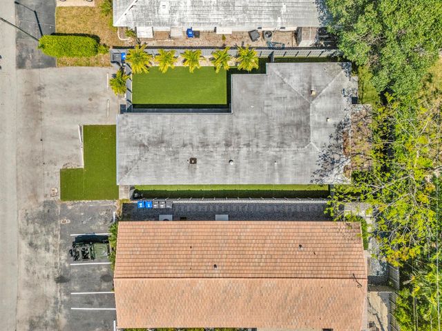 1004 NE 18th Street Front, Fort Lauderdale, FL 33305