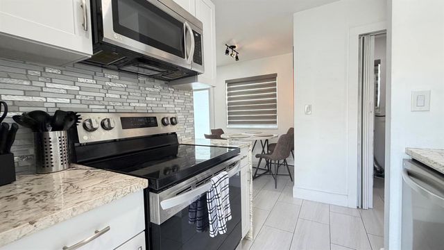 1004 NE 18th Street Front, Fort Lauderdale, FL 33305