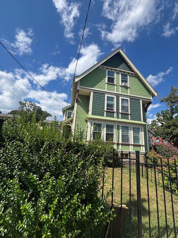 19 Trull St., Boston, MA 02125