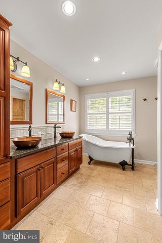1358 SYLVAN, Lancaster, PA 17601