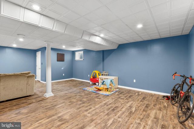 1358 SYLVAN, Lancaster, PA 17601