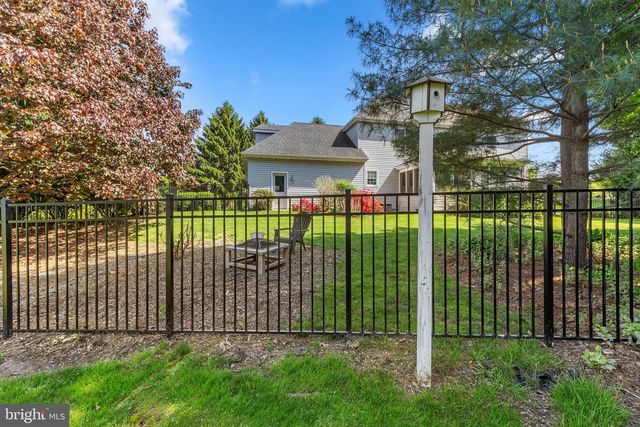 1358 SYLVAN, Lancaster, PA 17601