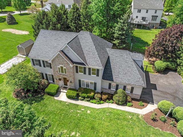 1358 SYLVAN, Lancaster, PA 17601