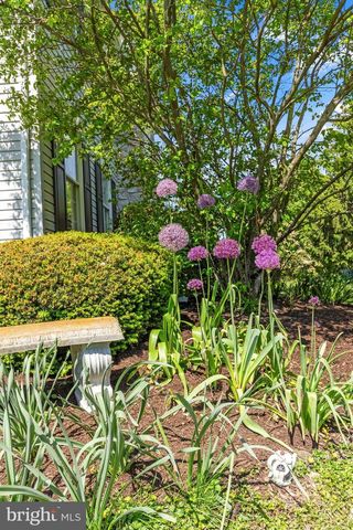 1358 SYLVAN, Lancaster, PA 17601