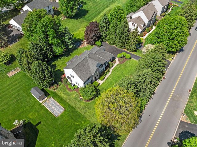 1358 SYLVAN, Lancaster, PA 17601
