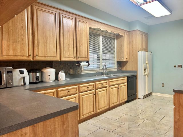 1105 HERNDON STREET, Leesburg, FL 34748