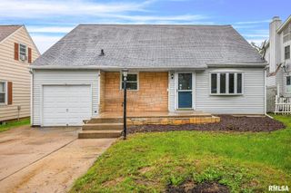 4237 N GATE RIDGE Road, Peoria, IL 61614