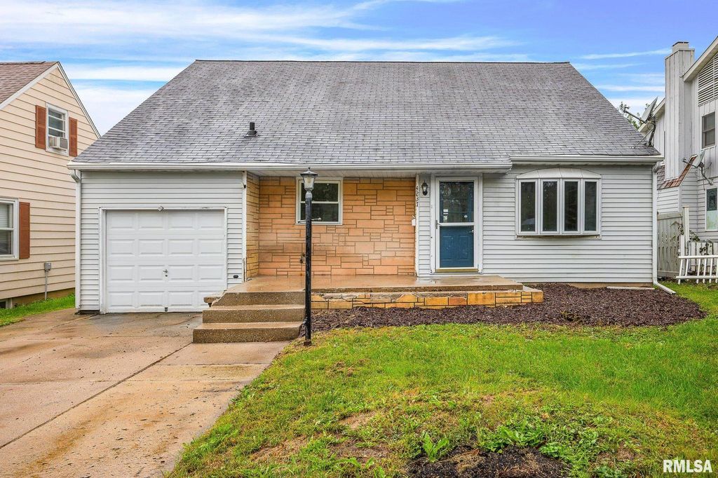 4237 N GATE RIDGE Road, Peoria, IL 61614