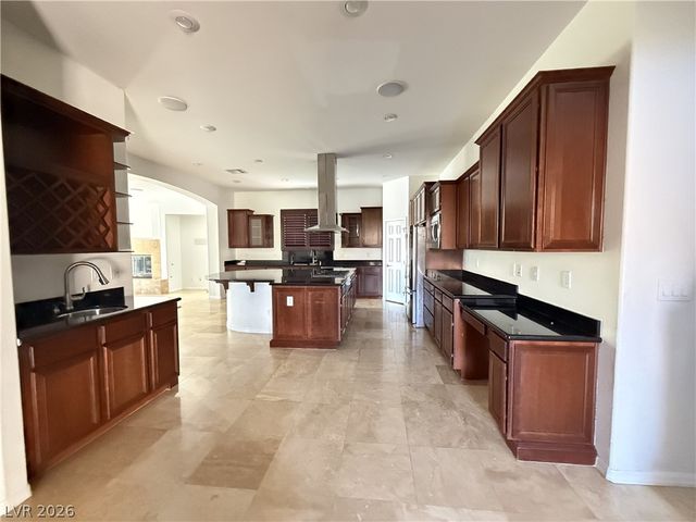 8393 Bella Famiglia Avenue, Las Vegas, NV 89178