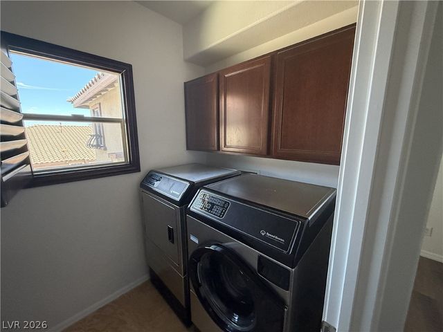 8393 Bella Famiglia Avenue, Las Vegas, NV 89178