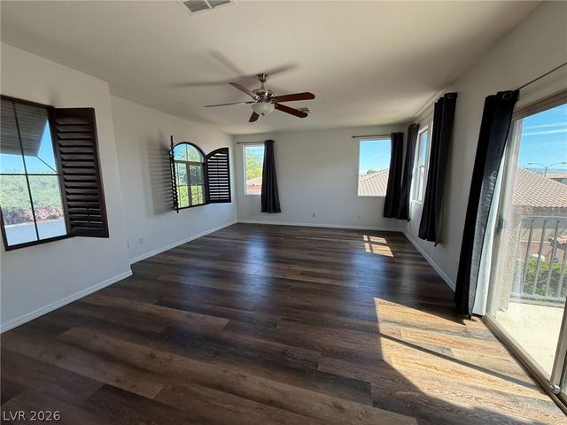 8393 Bella Famiglia Avenue, Las Vegas, NV 89178