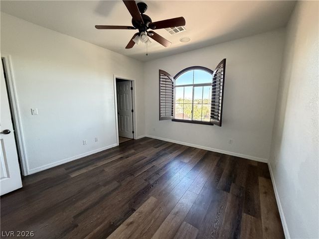 8393 Bella Famiglia Avenue, Las Vegas, NV 89178