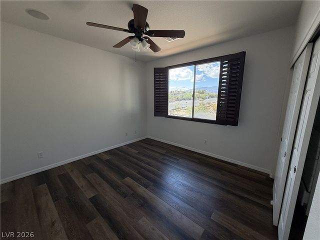 8393 Bella Famiglia Avenue, Las Vegas, NV 89178