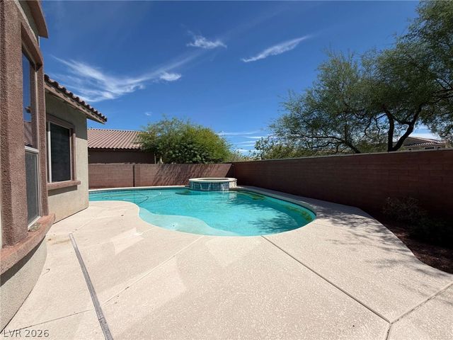 8393 Bella Famiglia Avenue, Las Vegas, NV 89178