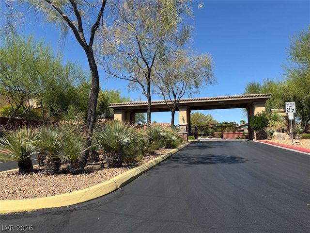 8393 Bella Famiglia Avenue, Las Vegas, NV 89178