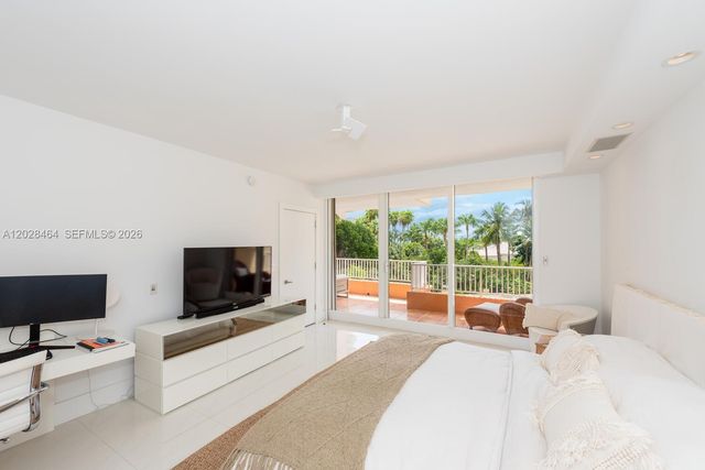 781 Crandon Blvd 405, Key Biscayne, FL 33149
