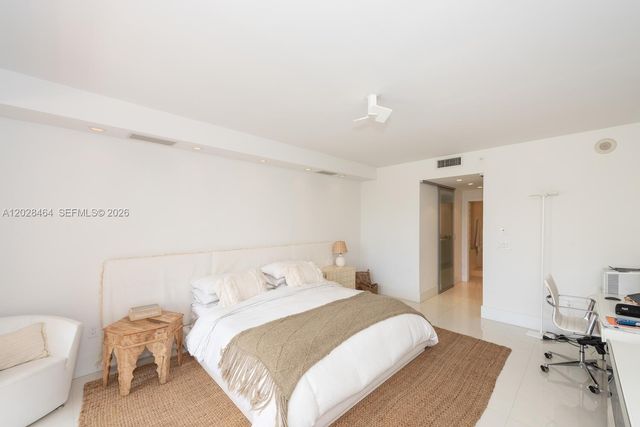 781 Crandon Blvd 405, Key Biscayne, FL 33149