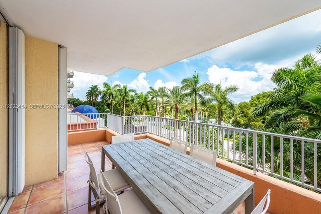 781 Crandon Blvd 405, Key Biscayne, FL 33149