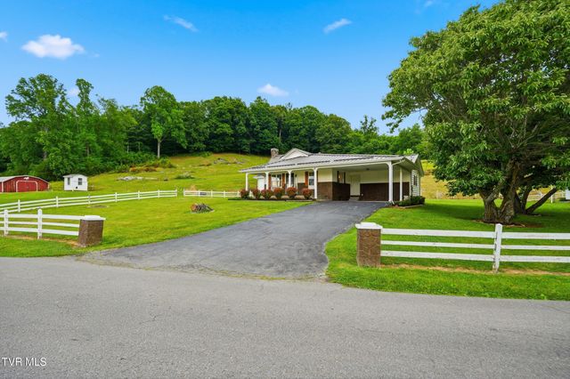 1115 Charity Hill Road, Elizabethton, TN 37643