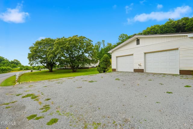 1115 Charity Hill Road, Elizabethton, TN 37643