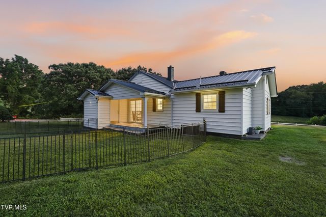 1115 Charity Hill Road, Elizabethton, TN 37643