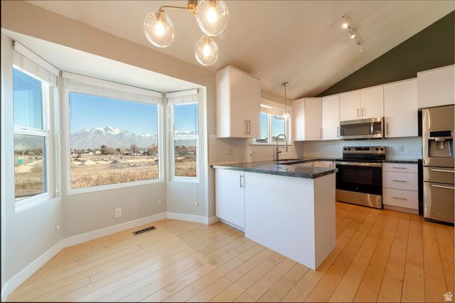 7241 S CALLIE DR, West Jordan, UT 84084