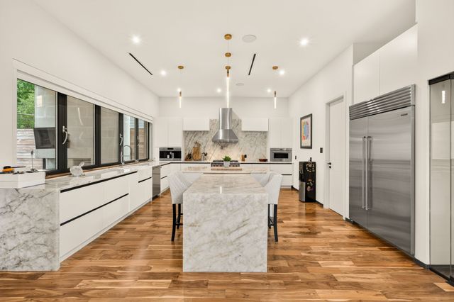 8619 San Fernando Way, Dallas, TX 75218
