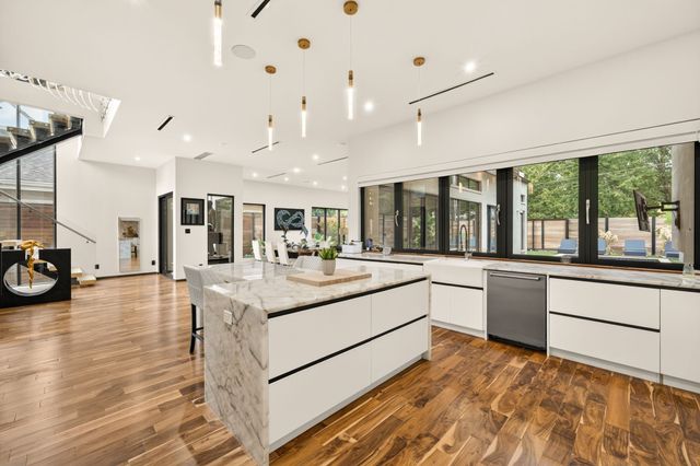 8619 San Fernando Way, Dallas, TX 75218