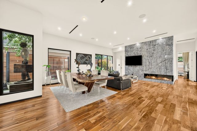 8619 San Fernando Way, Dallas, TX 75218