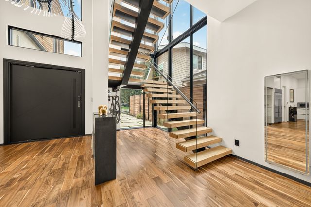 8619 San Fernando Way, Dallas, TX 75218