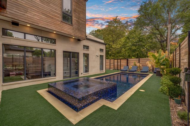 8619 San Fernando Way, Dallas, TX 75218