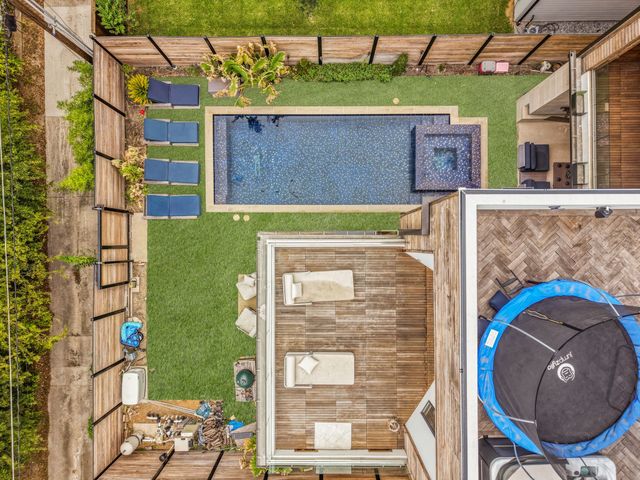 8619 San Fernando Way, Dallas, TX 75218