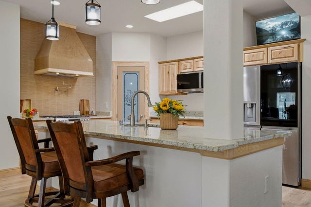 9017 Guadalupe Trail NW, Albuquerque, NM 87114