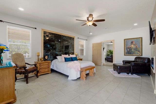 9017 Guadalupe Trail NW, Albuquerque, NM 87114