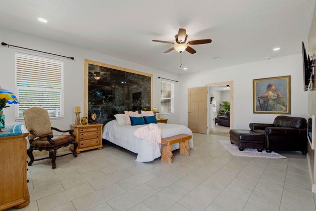 9017 Guadalupe Trail NW, Albuquerque, NM 87114
