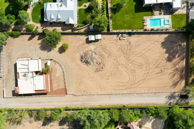 9017 Guadalupe Trail NW, Albuquerque, NM 87114